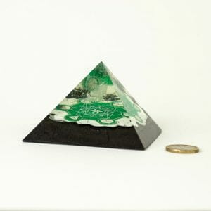 Orgonite pyramide des solides de Platon